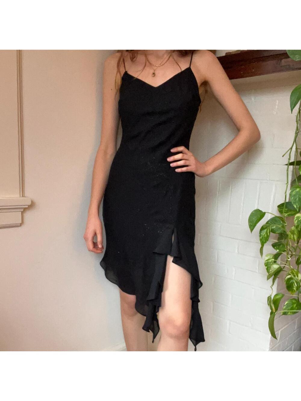 GORGEOUS VINTAGE 90s/Y2K BLACK DRESS, SEQUINS